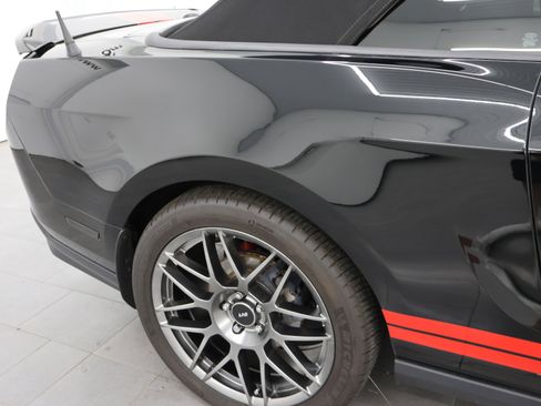 Used 2011 Ford Mustang Shelby GT500 w/ SVT Performance Pkg RWD image 35
