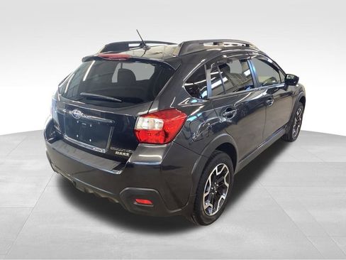 Used 2016 Subaru Crosstrek 2.0i Premium w/ Moonroof Package AWD/4WD image 6