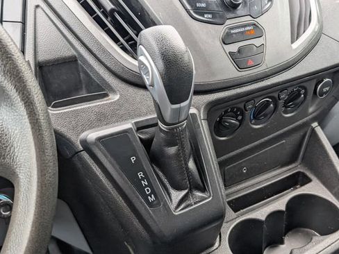 Used 2019 Ford Transit 250 130 Low Roof RWD image 23
