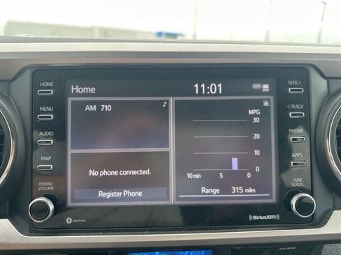Used 2022 Toyota Tacoma SR5 RWD image 19