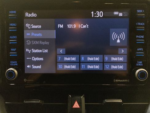 Used 2022 Toyota Corolla LE FWD image 25