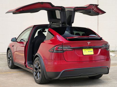 Used 2023 Tesla Model X AWD/4WD image 51