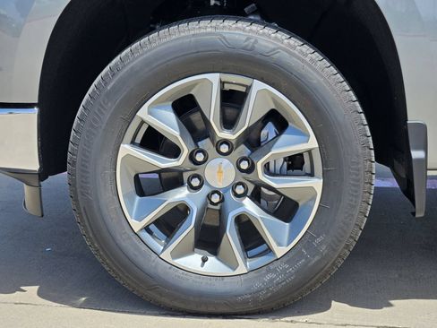 New 2026 Chevrolet Silverado 1500 LT w/ Texas Edition Plus AWD/4WD image 12