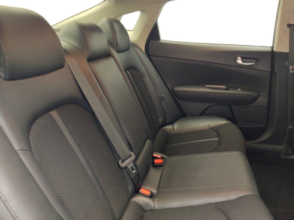 Used 2020 Kia Optima S FWD image 19