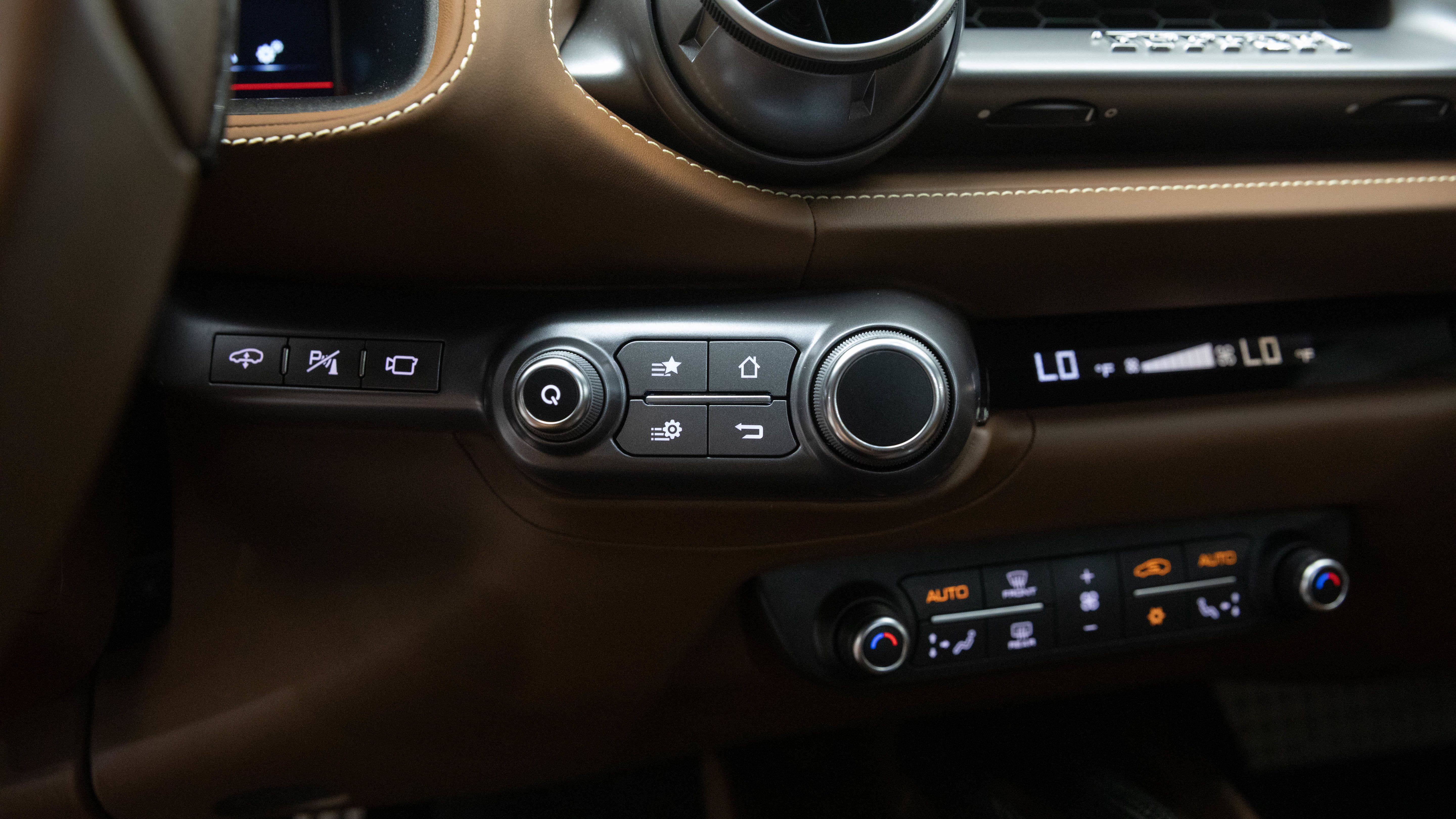Certified 2023 Ferrari 812 GTS RWD image 17