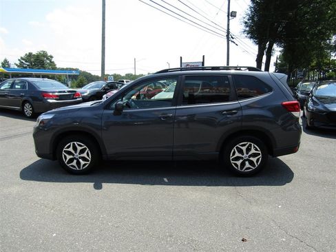 Used 2021 Subaru Forester Premium AWD/4WD image 4