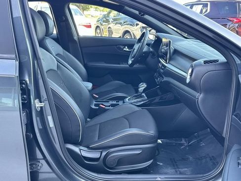 Used 2024 Kia Forte GT-Line w/ GT-Line Premium Package FWD image 15