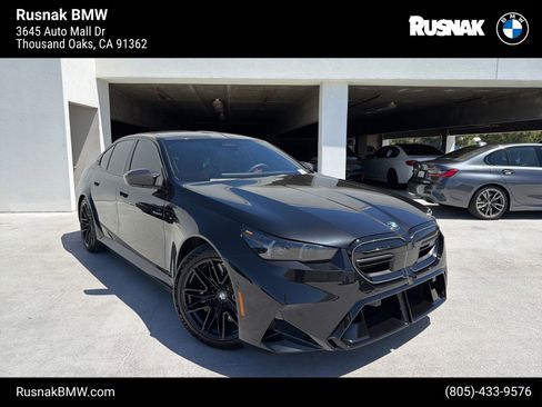Used 2025 BMW M5 w/ Carbon Package image 1