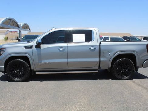 Used 2023 GMC Sierra 1500 Denali Ultimate AWD/4WD image 7