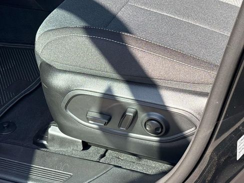 New 2026 Jeep Cherokee Laredo AWD/4WD image 22