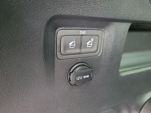 Used 2025 Kia Telluride SX X-Line AWD/4WD image 10