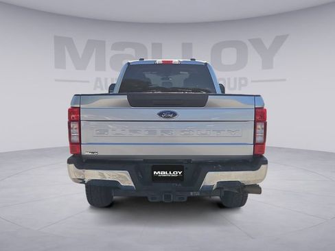 Used 2022 Ford F250 XLT AWD/4WD image 4