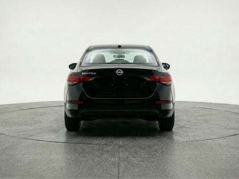 Used 2025 Nissan Sentra S image 7