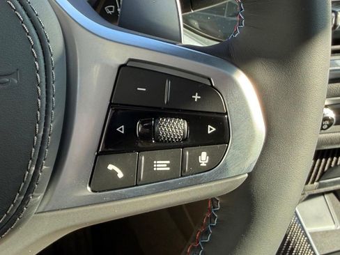 New 2026 BMW X5 M60i image 13