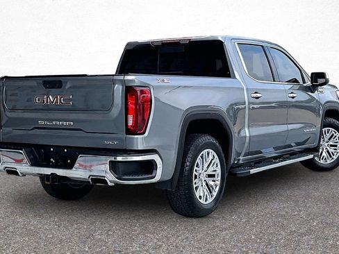 Used 2022 GMC Sierra 1500 SLT w/ SLT Premium Plus Package AWD/4WD image 7