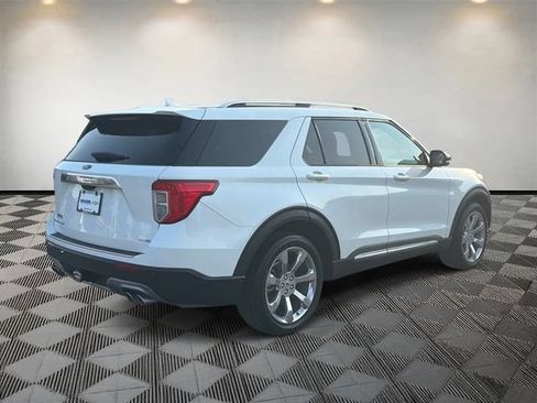 Used 2020 Ford Explorer Platinum w/ Premium Technology Package AWD/4WD image 5