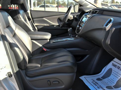 Used 2023 Nissan Murano SV image 43