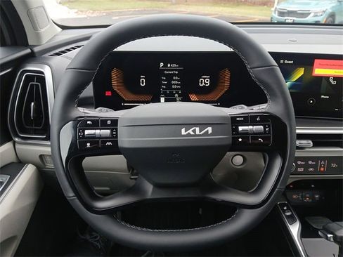 New 2026 Kia Sorento S image 14