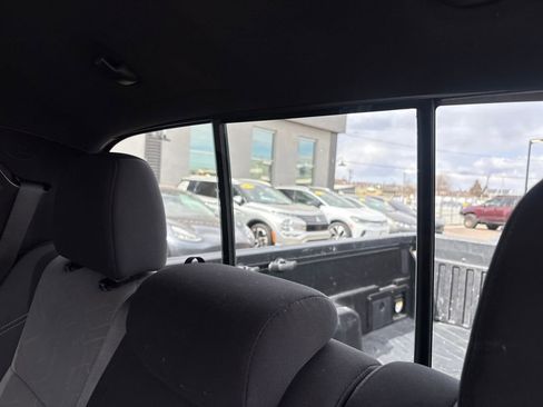 Used 2021 Toyota Tacoma TRD Off-Road w/ Advanced Technology Package image 25