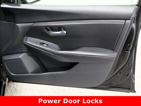 Used 2024 Nissan Sentra SV image 33