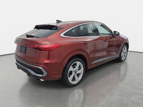 New 2025 Audi Q5 Prestige image 5
