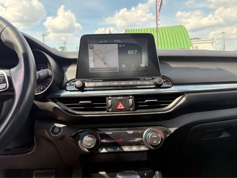 Used 2019 Kia Forte EX w/ Option Group 020 FWD image 16