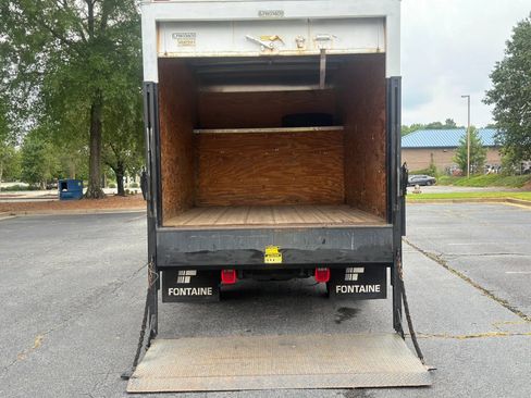 Used 2014 RAM 4500 Tradesman RWD image 11