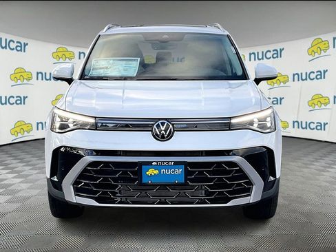 New 2026 Volkswagen Taos SEL image 3