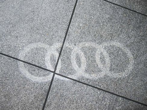 Used 2021 Audi Q8 Premium Plus w/ Premium Plus Package image 17