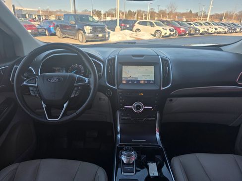 Used 2019 Ford Edge Titanium w/ Equipment Group 301A image 12