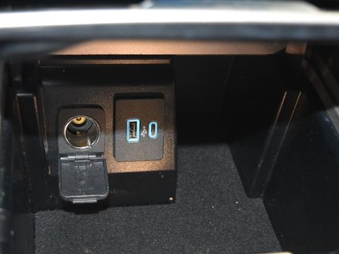 Used 2021 Ford Explorer ST w/ Equipment Group 401A image 14