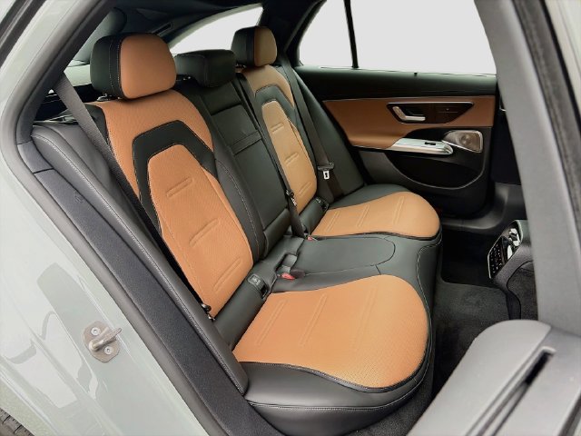 New 2027 Mercedes-Benz E 53 AMG e 4MATIC Wagon image 28