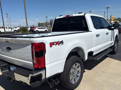 New 2026 Ford F250 Lariat w/ Chrome Package image 10