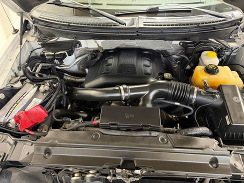 Used 2014 Ford F150 XLT image 29