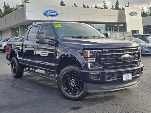 Used 2022 Ford F250 Lariat w/ Black Appearance Package image 1