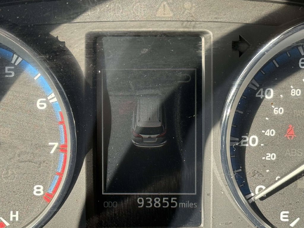 Used 2016 Toyota RAV4 XLE AWD/4WD image 26