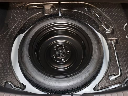 New 2025 MAZDA MAZDA3 2.5 Turbo Sedan w/Premium Plus image 13