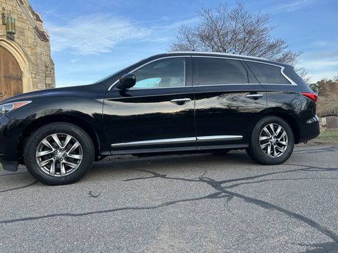 Used 2013 INFINITI JX35 AWD w/ Premium Pkg image 41