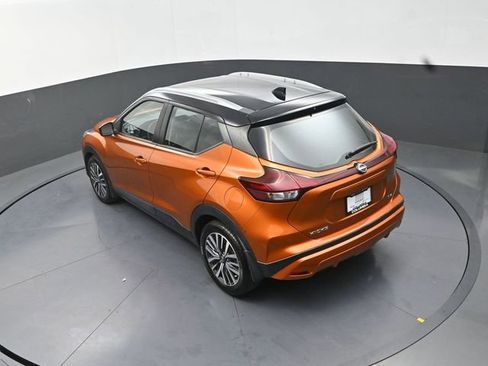 Used 2022 Nissan Kicks SV FWD image 15