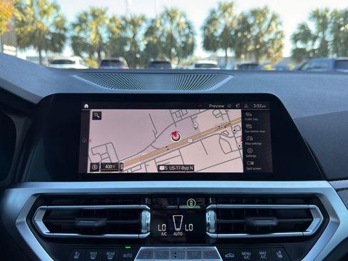 Used 2023 BMW M4 Competition image 3