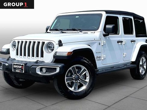 Used 2022 Jeep Wrangler Unlimited Sahara w/ LED Lighting Group AWD/4WD image 1