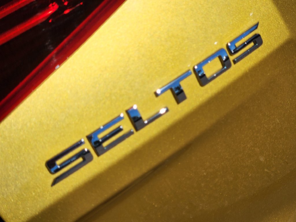 Certified 2021 Kia Seltos S AWD/4WD image 14