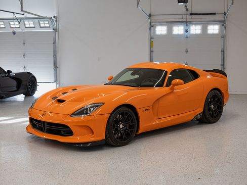 Used 2014 SRT Viper SRT-10 image 5