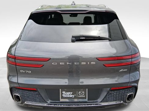 Used 2023 Genesis GV70 2.5T w/ Advanced Package AWD/4WD image 6