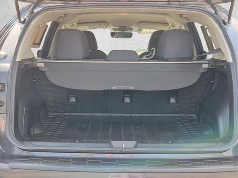 Used 2018 Subaru Crosstrek 2.0i Premium AWD/4WD image 6