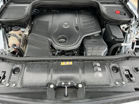 Certified 2022 Mercedes-Benz GLE 450 GLE 450 w/ Premium Package image 36