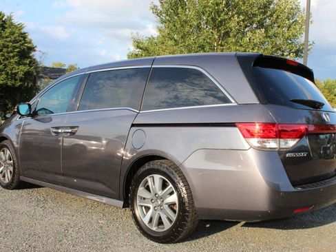 Used 2016 Honda Odyssey Touring image 4
