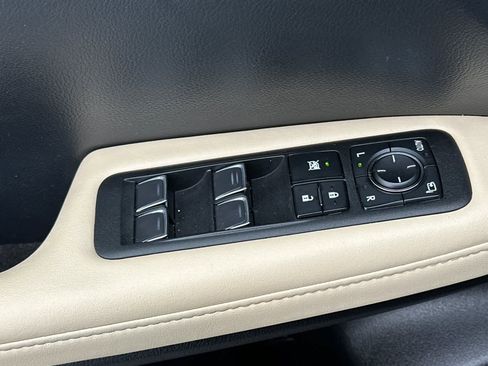 Used 2022 Lexus RX 350 AWD w/ Premium Package image 13