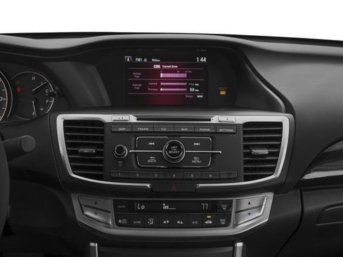 Used 2015 Honda Accord Sport image 10