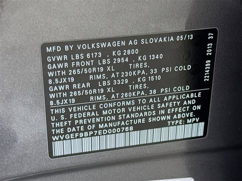 Used 2014 Volkswagen Touareg VR6 image 32